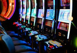 betfery Sportsbook လောင်းကြေးနှုန်း bet တင်ရန် Wave Money KBZPay AYA Pay ဖြင့် MMK ငွေသွင်းနေသည့် Myanmar ကစားသမား မြင်ကွင်း